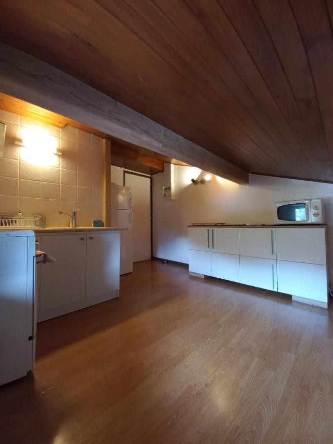 Logement Mansarde Dans Maison Avec Jardin En Bord De Piste, Vue Montagne Лез-Уш Экстерьер фото